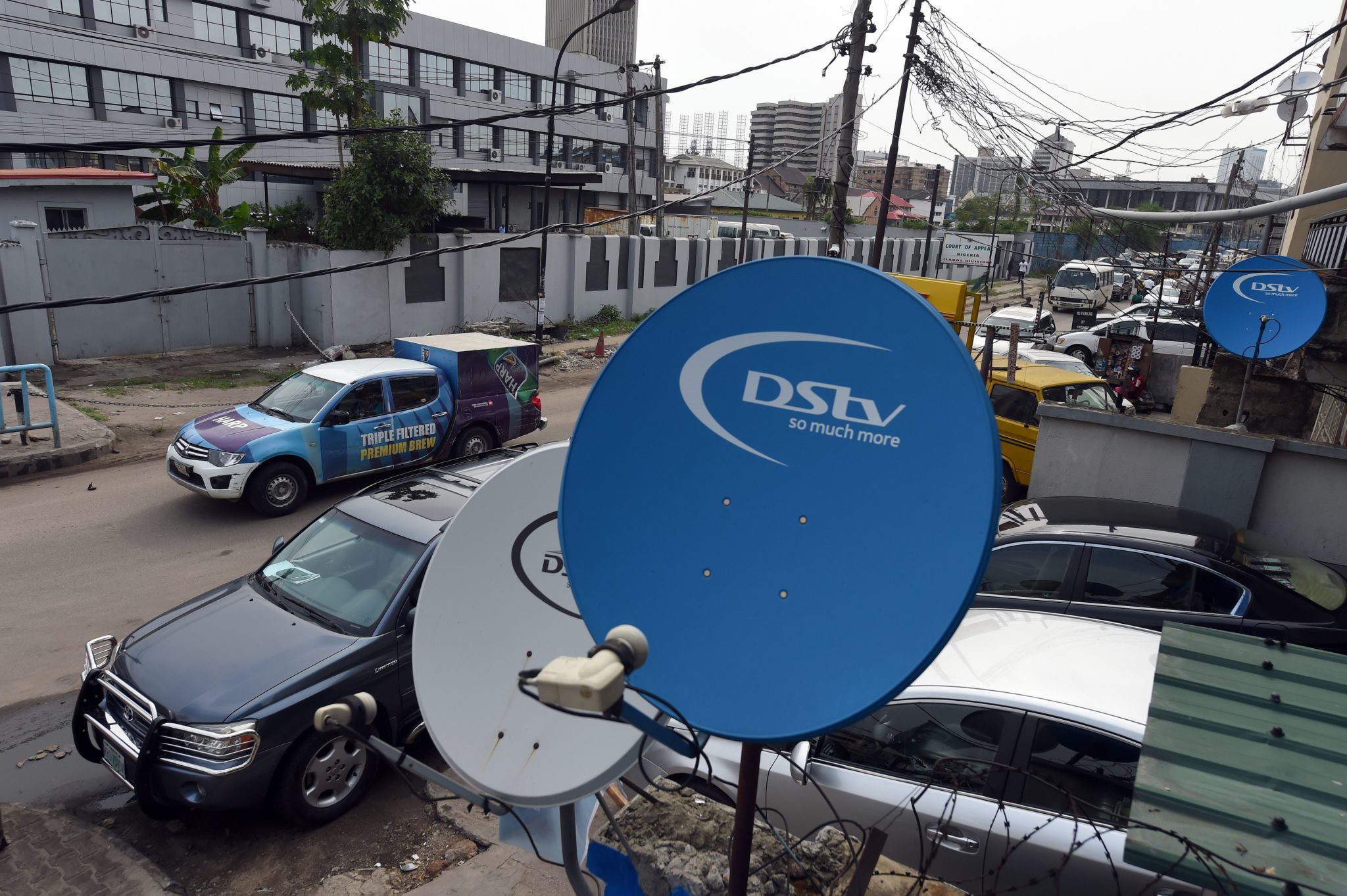 NIGERIA-SAFRICA-TELECOMMUNICATION-TV
