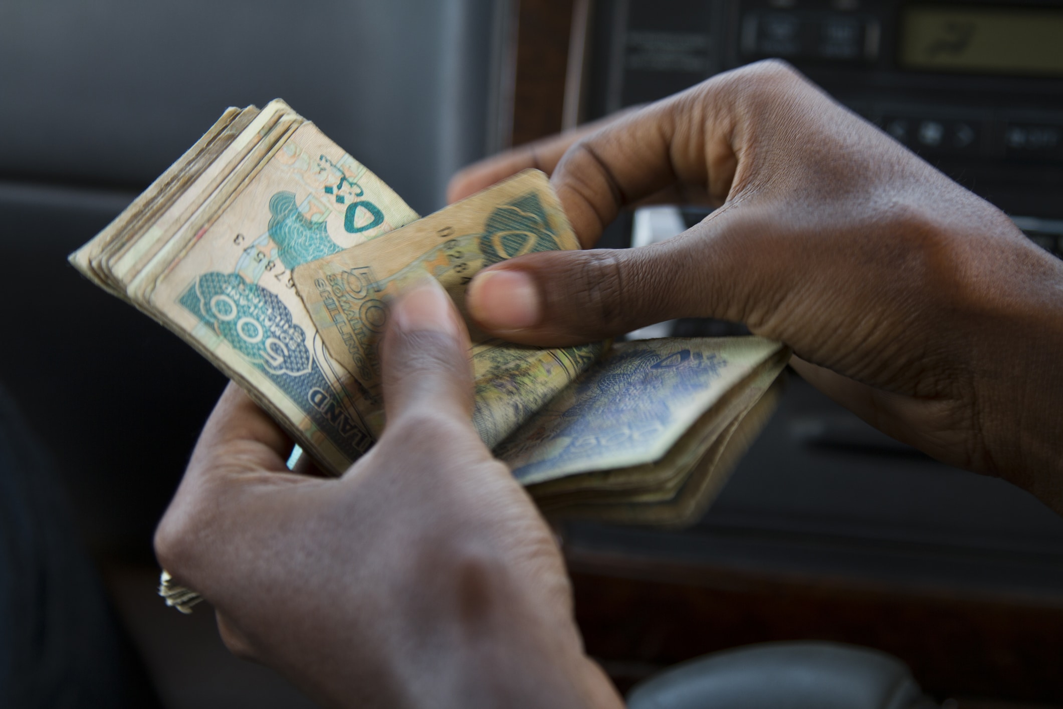 Counting the Somaliland shilling
