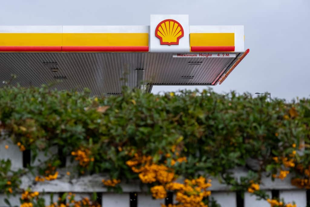 Shell Posts Quarterly Profits