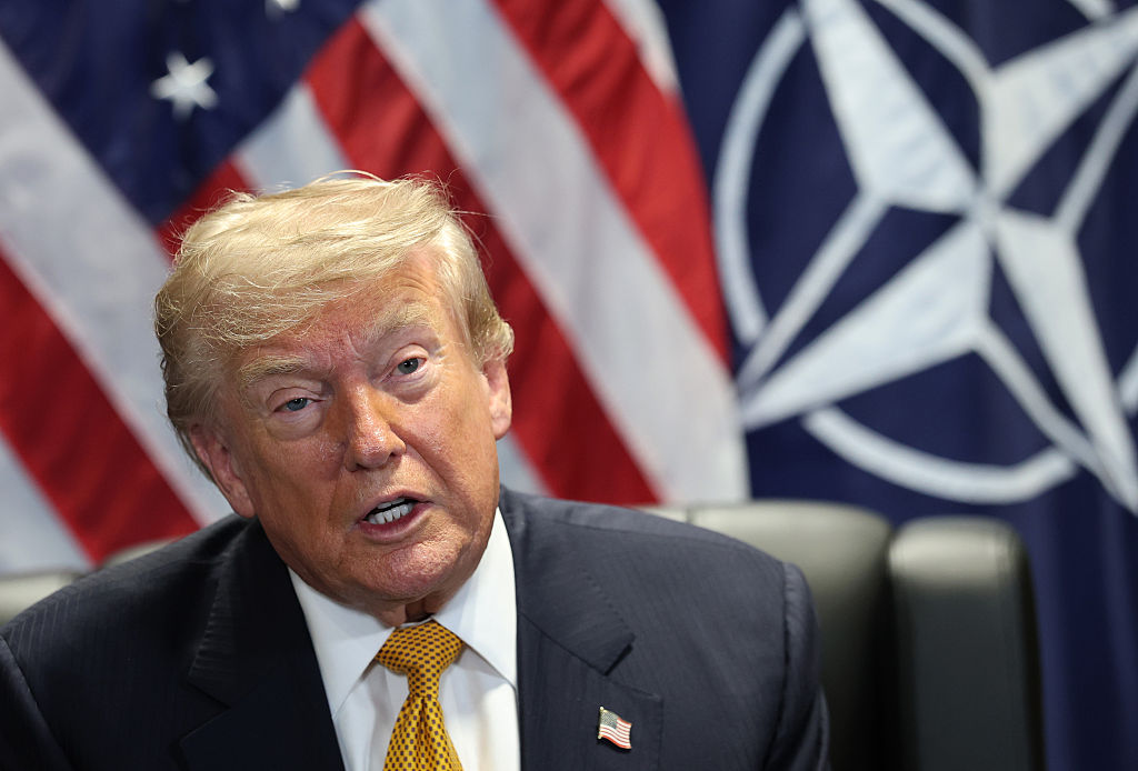 Trump Greenlights Iran Strikes After Declaring Ceasefire ‘Over’